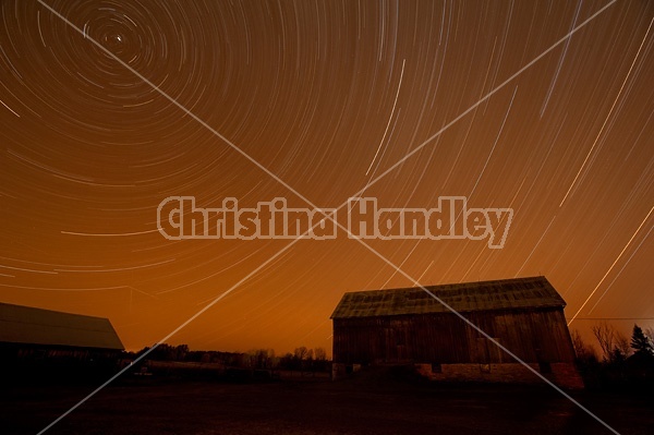 Long night time exposure over barn